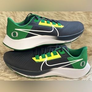 Nike Air Zoom Pegasus 38 Oregon size 12.5
